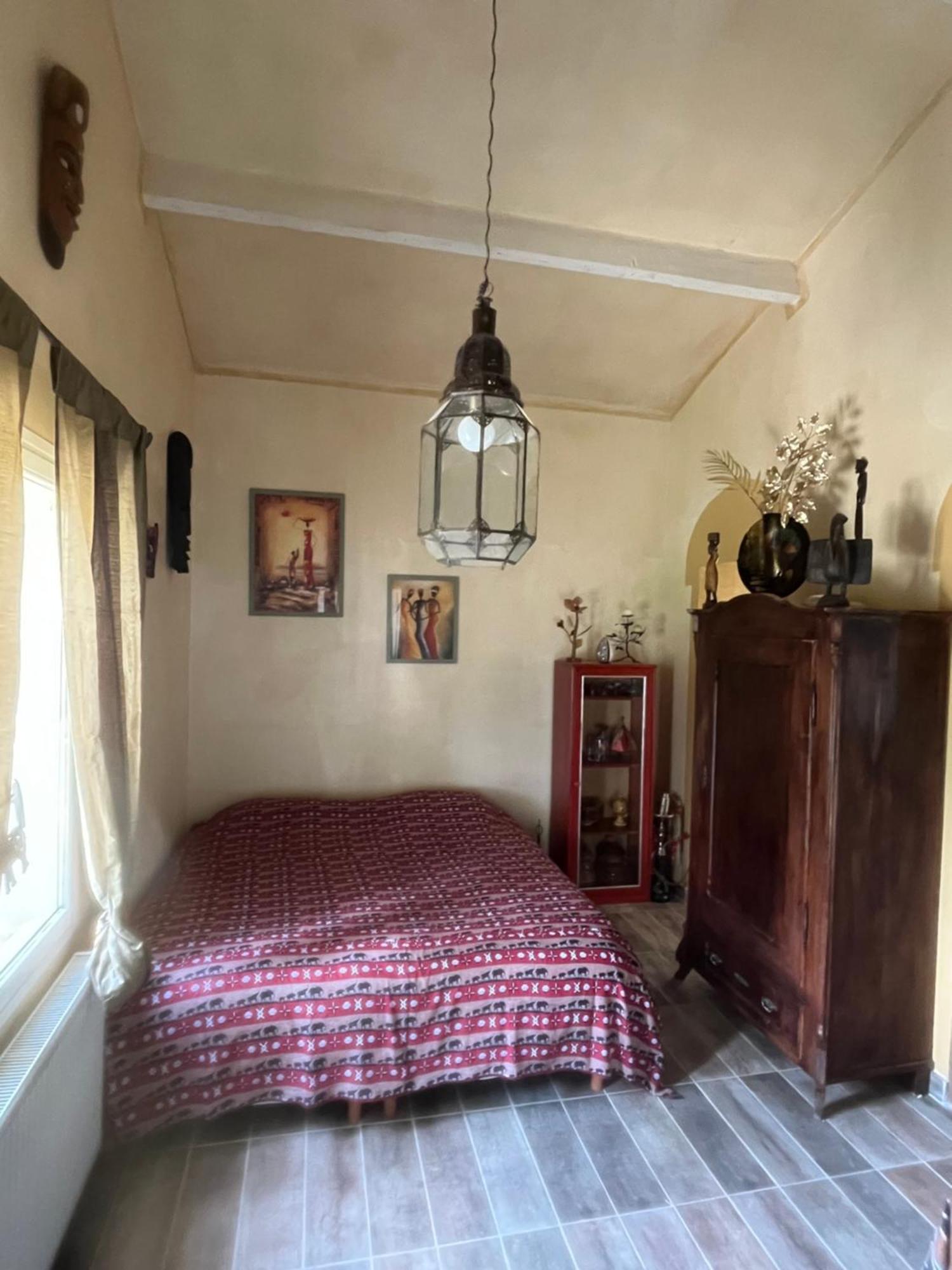 Chambre D'Hotes La Tour-dʼAigues Kültér fotó